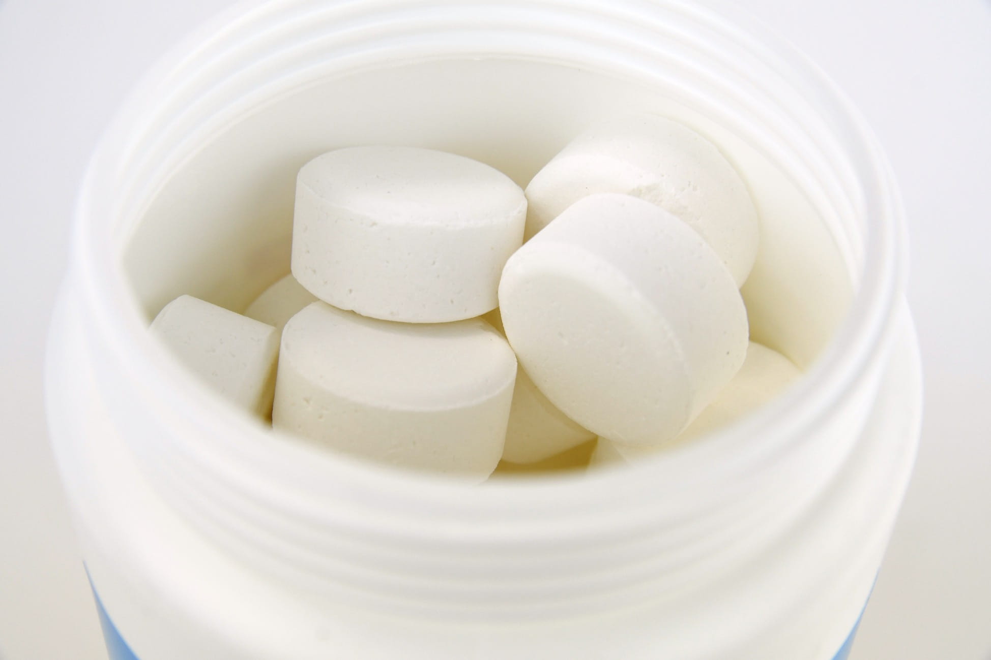 Triochlor Tabletki Dezynfekuj¹ce Wodê Basenow¹ 1 kg (50x20g) Target - obrazek 2